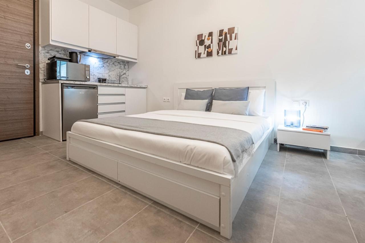 Phaedrus Living: City Center Executive Flat Stadiou Athens Exterior photo